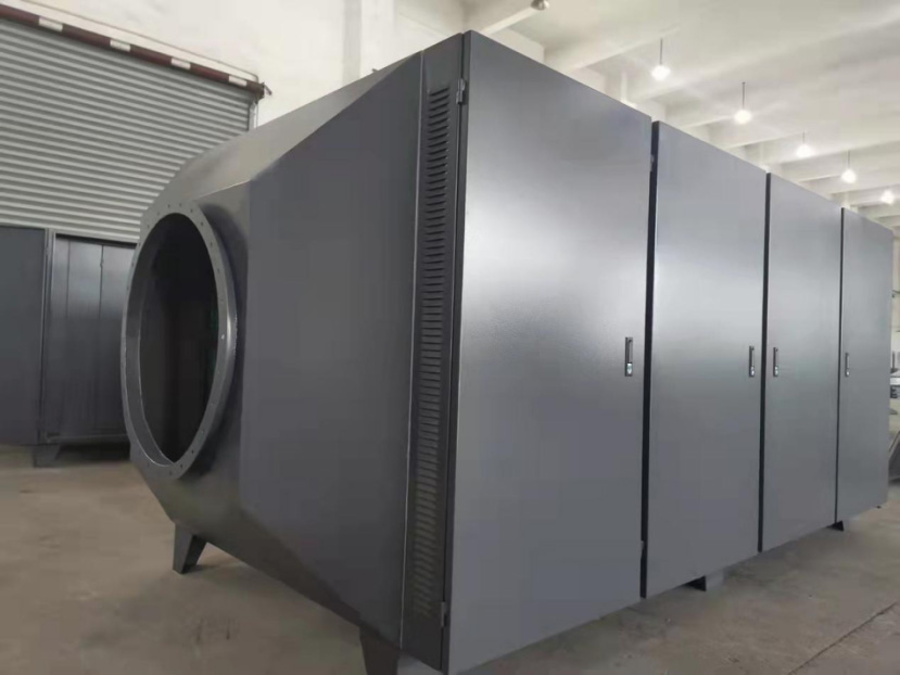  	光氧活性炭復合設備